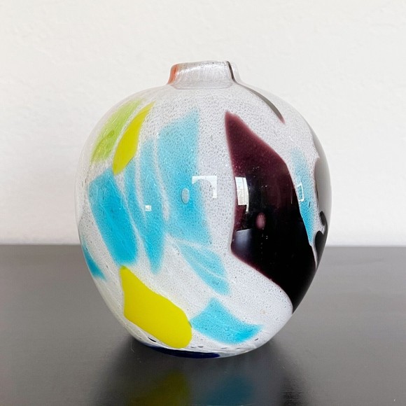 CRATE & BARREL Multicolor Hand Blown Art Glass Ziggy 4.5" Bud Vase - Picture 3 of 7